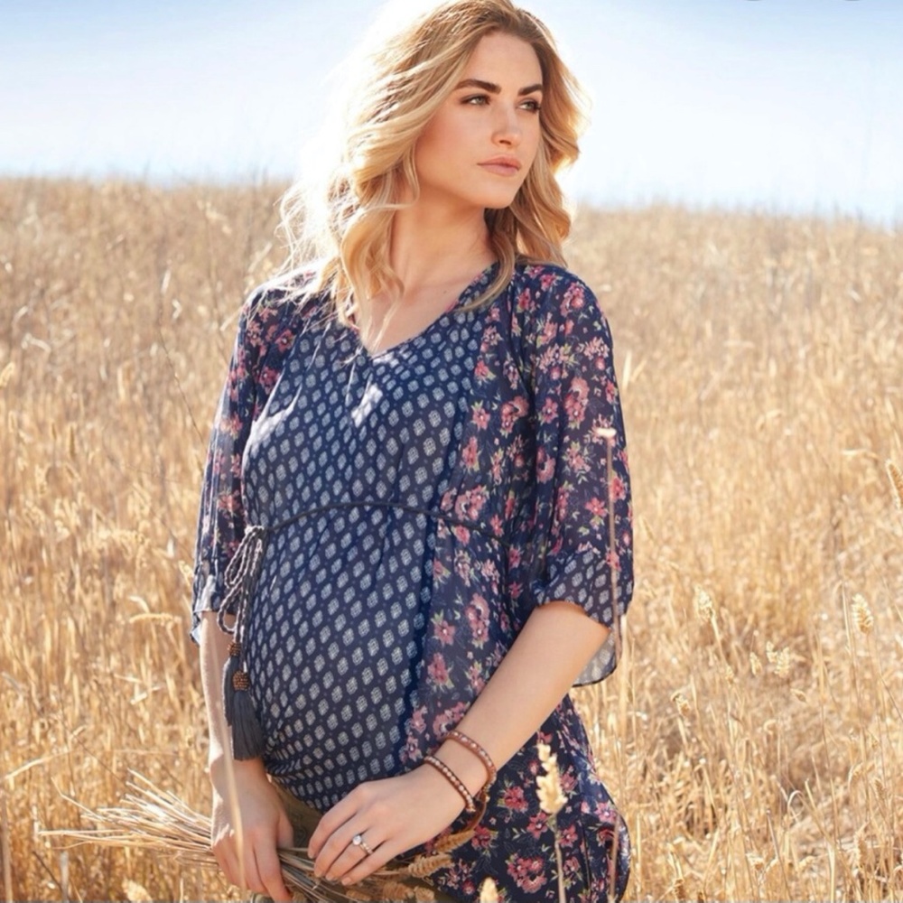 ‼️SOLD‼️Jessica Simpson Hanky Hem Maternity Blouse - Picture 1 of 13